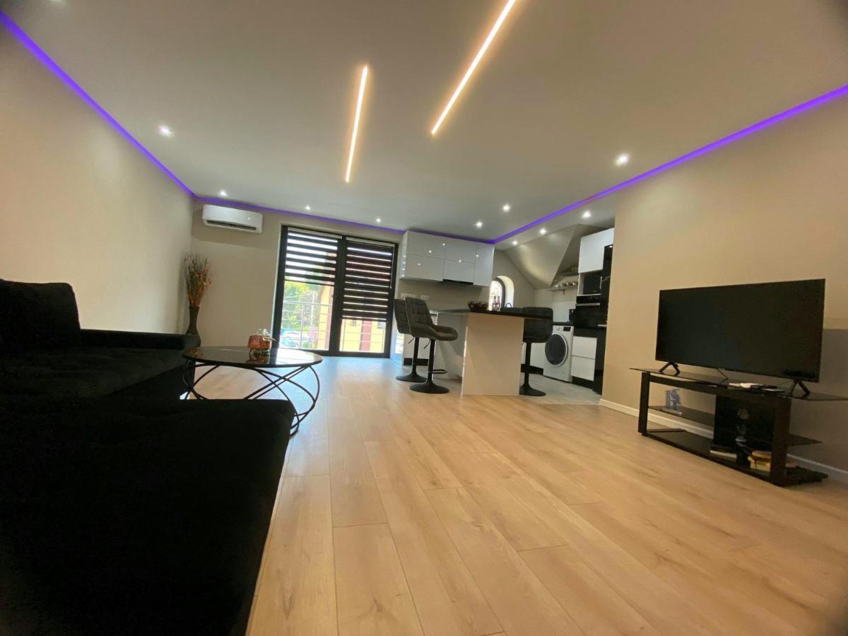 Muki House Apartment Хунедоара Екстериор снимка